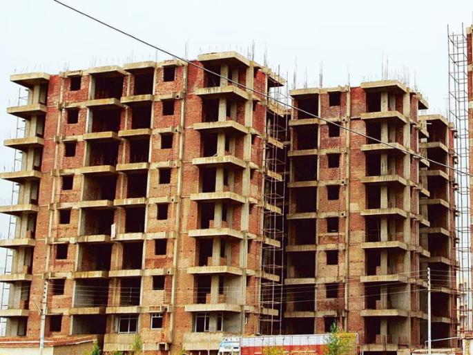 Sales executive dies after falling from sixth floor while showing flat Incident in Wakad crime against contractor | फ्लॅट दाखवताना सहाव्या मजल्यावरून पडून सेल्स एक्झिक्युटिव्हचा मृत्यू; वाकडमधील घटना, ठेकेदारावर गुन्हा Sales executive dies after falling from sixth floor while showing flat Incident in Wakad crime against contractor | फ्लॅट दाखवताना सहाव्या मजल्यावरून पडून सेल्स एक्झिक्युटिव्हचा मृत्यू; वाकडमधील घटना, ठेकेदारावर गुन्हा