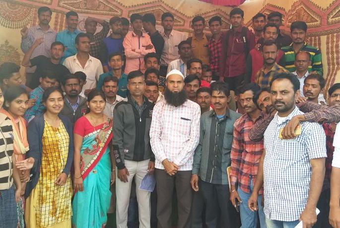 World handicap day; handicap person agitation | जागतिक दिव्यांग दिनी दिव्यांगांचे उपोषण World handicap day; handicap person agitation | जागतिक दिव्यांग दिनी दिव्यांगांचे उपोषण