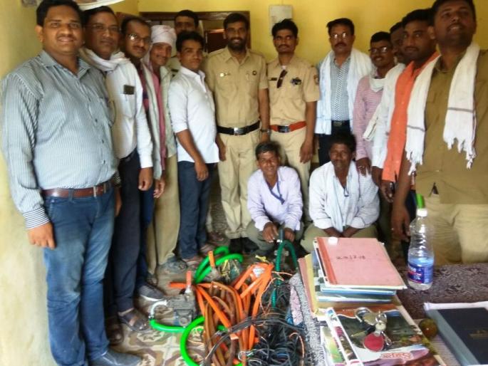 19 lakh electricity thept detected in Buldhana District's | बुलडाणा जिल्ह्यात महावितरणच्या कारवाईत १९ लाखांच्या वीज चोऱ्या उघडकीस 19 lakh electricity thept detected in Buldhana District's | बुलडाणा जिल्ह्यात महावितरणच्या कारवाईत १९ लाखांच्या वीज चोऱ्या उघडकीस