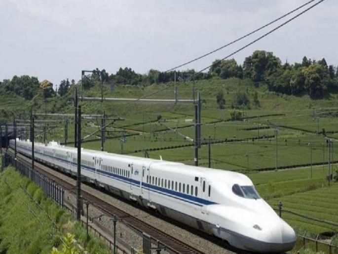farmers oppose proposed route of Mumbai Hyderabad bullet train | मुंबई-हैदराबाद बुलेट ट्रेनच्या प्रस्तावित मार्गाला शेतकऱ्यांचा विरोध farmers oppose proposed route of Mumbai Hyderabad bullet train | मुंबई-हैदराबाद बुलेट ट्रेनच्या प्रस्तावित मार्गाला शेतकऱ्यांचा विरोध