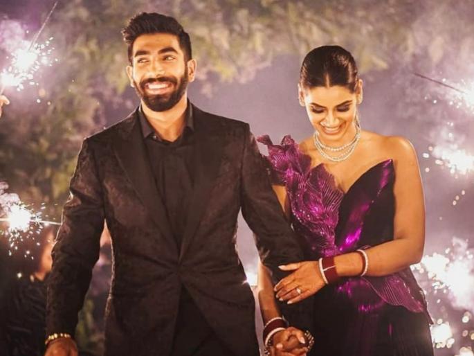 Jasprit Bumrah’s say no to crackers tweet resurges after he shares his wedding pics | Jasprit Bumrah Wedding: ढोंगी कुठला; लग्नाचे 'ते' फोटो पाहून बुमराहच्या नावानं सोशल मीडियावर फुटले 'फटाके' 
