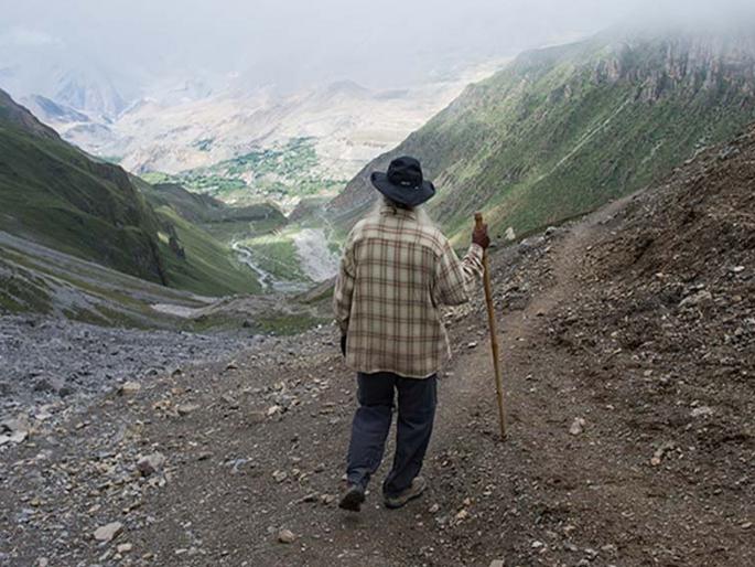 Discard the extra burden | अतिरिक्त ओझे टाकून द्या Discard the extra burden | अतिरिक्त ओझे टाकून द्या