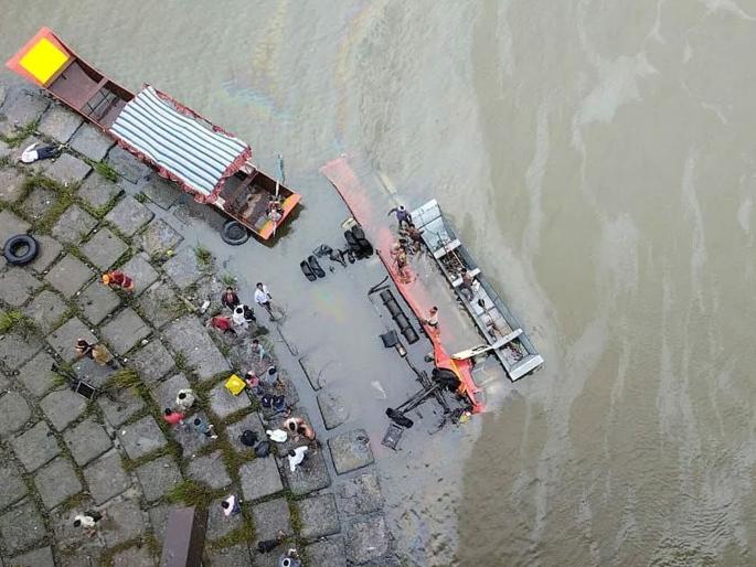 maharashtra bus accident in madhya pradesh and few minutes before some passengers story | ST अपघात: आपुले मरण पाहिले म्या डोळा... मृत्यूच जणू करीत होता पाठलाग... अविनाशने ठेवले स्टेटस! maharashtra bus accident in madhya pradesh and few minutes before some passengers story | ST अपघात: आपुले मरण पाहिले म्या डोळा... मृत्यूच जणू करीत होता पाठलाग... अविनाशने ठेवले स्टेटस!