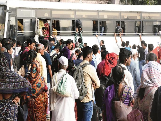 'Laal Pari' fare hike, common man hit; Pune gets Rs 125, Beed gets Rs 30 more | ‘लालपरी’ची भाडेवाढ, सर्वसामान्यांना फटका; पुण्याला १२५ रुपये, तर बीडला ३० रु. अधिक 'Laal Pari' fare hike, common man hit; Pune gets Rs 125, Beed gets Rs 30 more | ‘लालपरी’ची भाडेवाढ, सर्वसामान्यांना फटका; पुण्याला १२५ रुपये, तर बीडला ३० रु. अधिक