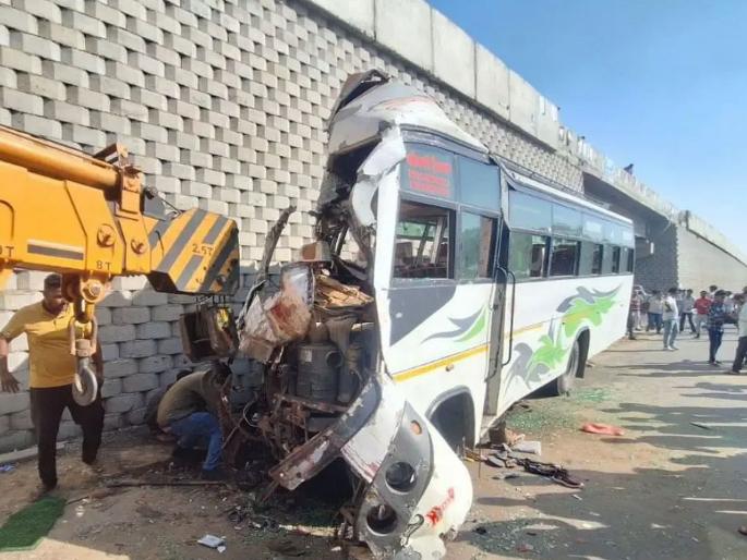 Two major bus accidents in Rajasthan, Jammu Kashmir; 12 people died | राजस्थान, जम्मू काश्मीरमध्ये बसचे दोन मोठे अपघात; 12 जणांचा मृत्यू Two major bus accidents in Rajasthan, Jammu Kashmir; 12 people died | राजस्थान, जम्मू काश्मीरमध्ये बसचे दोन मोठे अपघात; 12 जणांचा मृत्यू