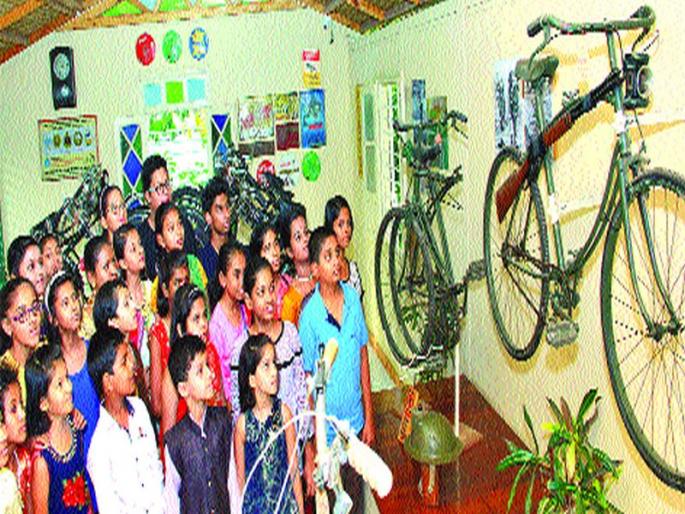 The kerosene lamps ride ... | रॉकेलचे दिवे असलेली सायकल... The kerosene lamps ride ... | रॉकेलचे दिवे असलेली सायकल...