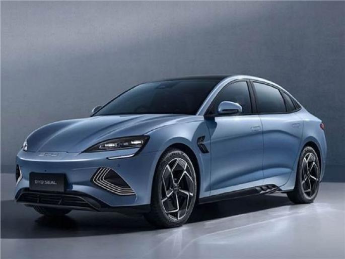 byd record 3 million sales in 2023 become leading ev market champion | इलेक्ट्रिक कार विक्रीमध्ये Tesla नव्हे तर BYD चा आहे दबदबा! 2023 मध्ये सर्वात जास्त गाड्या विकल्या byd record 3 million sales in 2023 become leading ev market champion | इलेक्ट्रिक कार विक्रीमध्ये Tesla नव्हे तर BYD चा आहे दबदबा! 2023 मध्ये सर्वात जास्त गाड्या विकल्या