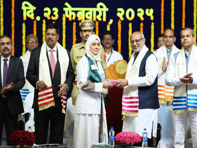 "Only then will the nation progress", asserts Governor C. P. Radhakrishnan | "तरच राष्ट्राची प्रगती होईल", राज्यपाल सी. पी. राधाकृष्णन यांचं प्रतिपादन "Only then will the nation progress", asserts Governor C. P. Radhakrishnan | "तरच राष्ट्राची प्रगती होईल", राज्यपाल सी. पी. राधाकृष्णन यांचं प्रतिपादन