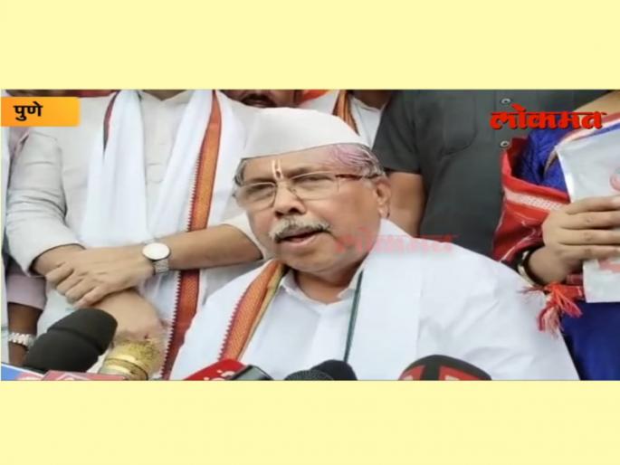 Whoever is the Chief Minister of that time will pooja to Panduranga Indicative statement of Chandrakant Patil | ...त्या वेळचा मुख्यमंत्री जो असेल तो पांडुरंगाची पुजा करणार; चंद्रकांत पाटलांचे सूचक विधान Whoever is the Chief Minister of that time will pooja to Panduranga Indicative statement of Chandrakant Patil | ...त्या वेळचा मुख्यमंत्री जो असेल तो पांडुरंगाची पुजा करणार; चंद्रकांत पाटलांचे सूचक विधान