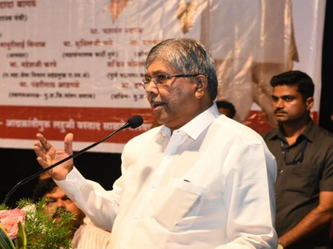 'IAS' rank secretary of higher and technical education is afraid to speak to me' - Chandrakant Patil | ‘उच्च व तंत्रशिक्षण’चे ‘आयएएस’ दर्जाचे सचिव मला बोलायला घाबरतात’ - चंद्रकांत पाटील 'IAS' rank secretary of higher and technical education is afraid to speak to me' - Chandrakant Patil | ‘उच्च व तंत्रशिक्षण’चे ‘आयएएस’ दर्जाचे सचिव मला बोलायला घाबरतात’ - चंद्रकांत पाटील