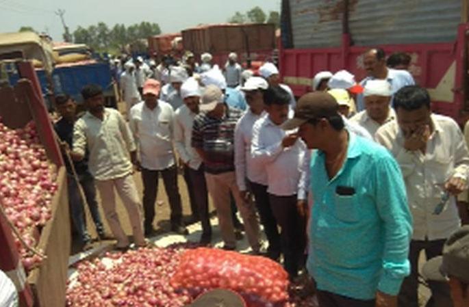 The difficulty of the farmers due to reduced tariffs | दर घटल्याने शेतक-यांची अडचण The difficulty of the farmers due to reduced tariffs | दर घटल्याने शेतक-यांची अडचण