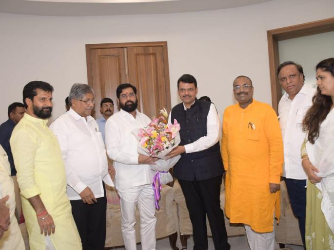 Maharashtra Political Crisis: Discussion between Devendra Fadnavis and Eknath Shinde; The strategy was decided on 'Sagar' bungalow | देवेंद्र फडणवीस आणि एकनाथ शिंदे यांच्यात चर्चा; 'सागर' बंगल्यावर ठरली रणनीती Maharashtra Political Crisis: Discussion between Devendra Fadnavis and Eknath Shinde; The strategy was decided on 'Sagar' bungalow | देवेंद्र फडणवीस आणि एकनाथ शिंदे यांच्यात चर्चा; 'सागर' बंगल्यावर ठरली रणनीती