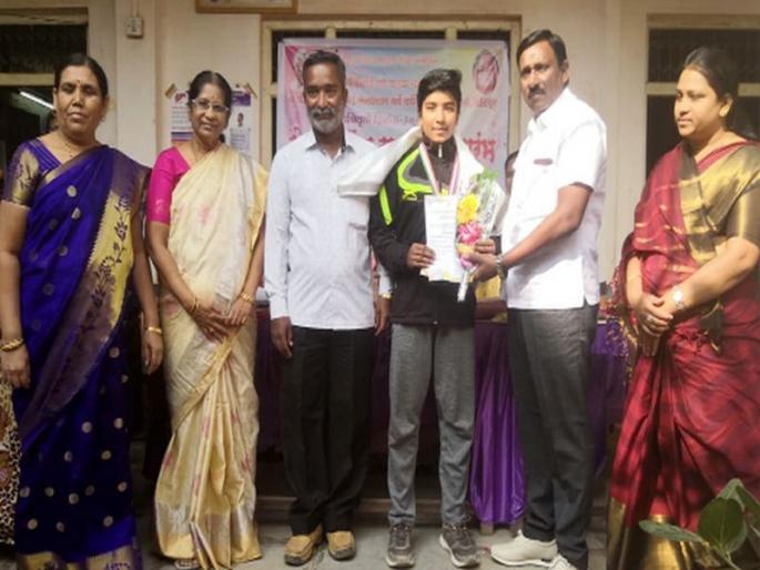 Prajakta Shinde's pride by KVPR | किविप्र संस्थेतर्फे प्राजक्ता शिंदेचा गौरव Prajakta Shinde's pride by KVPR | किविप्र संस्थेतर्फे प्राजक्ता शिंदेचा गौरव