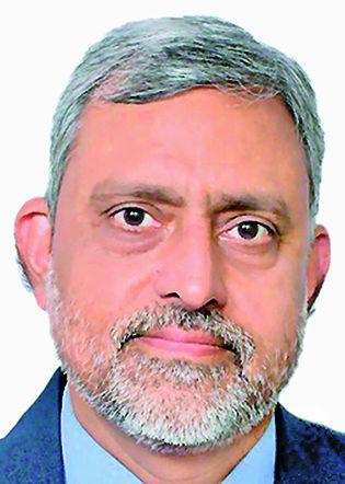 A distant country | दूरच्या देशा A distant country | दूरच्या देशा