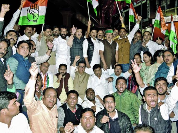Modi is dividing the country by implementing the policy of the Sangh | संघाचे धोरण राबवून देशाचे विभाजन करताहेत मोदी 