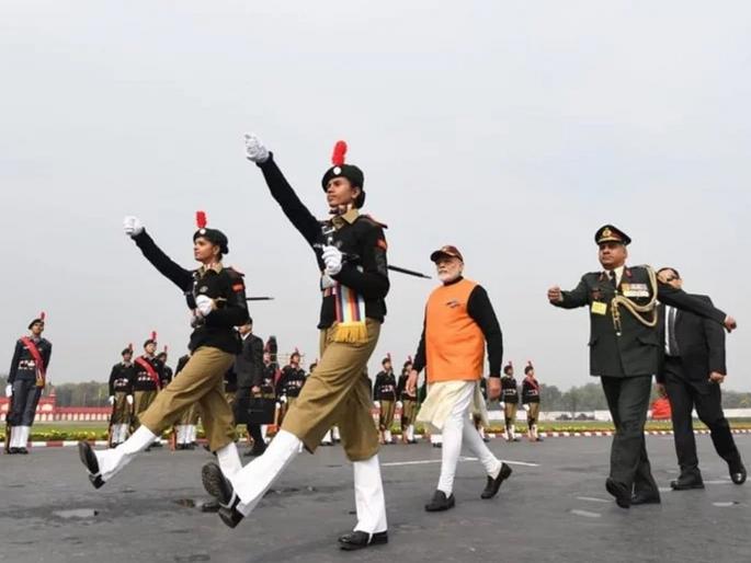 pm narendra modi visits national cadet corps rally in delhi updates will also address cadets | पाकचा पराभव करण्यासाठी 10 दिवससुद्धा लागणार नाहीत- मोदी pm narendra modi visits national cadet corps rally in delhi updates will also address cadets | पाकचा पराभव करण्यासाठी 10 दिवससुद्धा लागणार नाहीत- मोदी