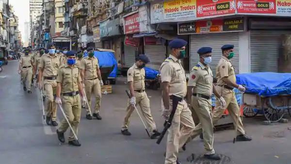 Tight security for elections in the district | निवडणुकांसाठी जिल्ह्यात तगडा बंदोबस्त Tight security for elections in the district | निवडणुकांसाठी जिल्ह्यात तगडा बंदोबस्त