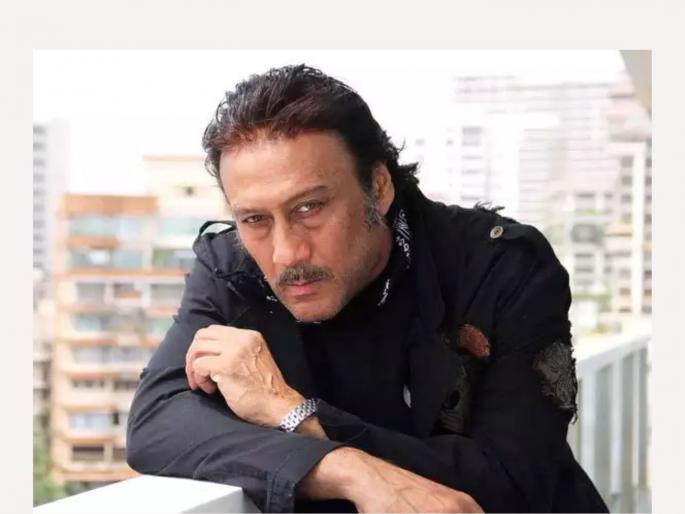 Calling himself 'Shakespeare', Jackie shroff taught life lessons | "दिमाग मे ऑक्सिजन भर और.."; स्वतःला 'शेक्सपियर' म्हणत जग्गूदादाने दिला आयुष्याचा धडा Calling himself 'Shakespeare', Jackie shroff taught life lessons | "दिमाग मे ऑक्सिजन भर और.."; स्वतःला 'शेक्सपियर' म्हणत जग्गूदादाने दिला आयुष्याचा धडा