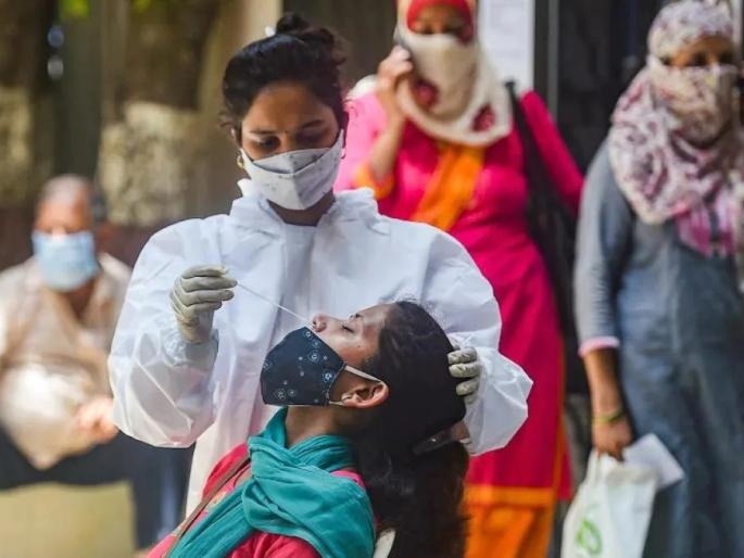 Decrease in daily patient population in the state | मुंबईकरांना दिलासा; राज्यात दैनंदिन रुग्णसंख्येत घट Decrease in daily patient population in the state | मुंबईकरांना दिलासा; राज्यात दैनंदिन रुग्णसंख्येत घट