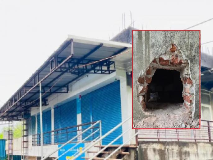 Thieves dare in Beed! Canara Bank robbed by breaking the wall and using a gas cutter; Cash worth 18.5 lakhs looted | बीडमध्ये चोरट्यांचे धाडस! भिंत फोडून कॅनरा बँक लुटली; साडेअठरा लाखांची रोकड लंपास