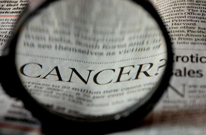 Another crisis in the corona epidemic, the cancer patients will grow by 12 percent in 5 years | कोरोनाच्या महामारीत आणखी एक संकट, 5 वर्षात कॅन्सरचे 12 टक्के रुग्ण वाढणार  Another crisis in the corona epidemic, the cancer patients will grow by 12 percent in 5 years | कोरोनाच्या महामारीत आणखी एक संकट, 5 वर्षात कॅन्सरचे 12 टक्के रुग्ण वाढणार