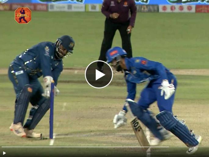Ruturaj Gaikwad was dismissed in a bizarre fashion during Maharashtra Premier League, Video  | T20WC सुरू असताना ऋतुराज गायकवाडचा Video Viral; अचंबित करणारं घडलं काहीतरी