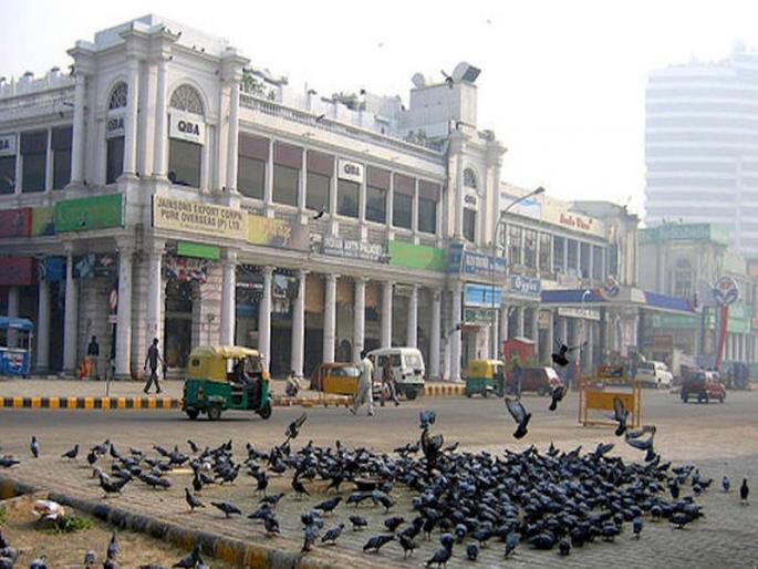 Clean English speaks as young as the English, Aubhav incidents in the capital | सफाईदार इंग्लिश बोलला म्हणून तरुणाला चोपले, राजधानीतील अजब घटना Clean English speaks as young as the English, Aubhav incidents in the capital | सफाईदार इंग्लिश बोलला म्हणून तरुणाला चोपले, राजधानीतील अजब घटना