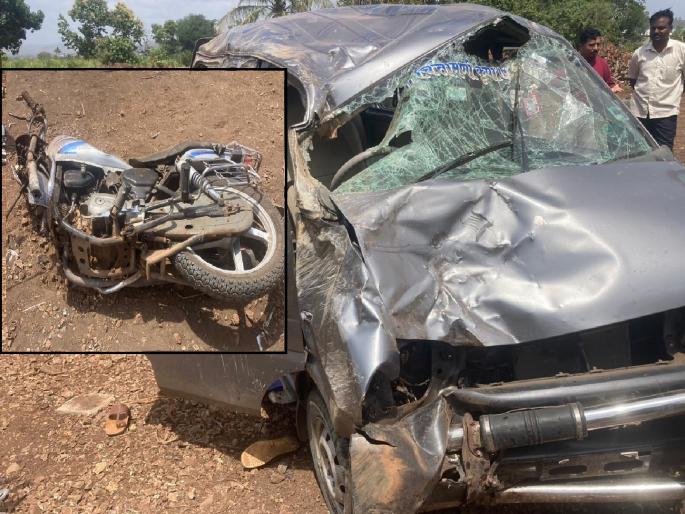 One died on the spot in a collision between a car and a two-wheeler, an accident took place on the Kolhapur-Ratnagiri highway | कार-दुचाकीच्या धडकेत एकाचा जागीच मृत्यू, कोल्हापूर-रत्नागिरी महामार्गावर झाला अपघात One died on the spot in a collision between a car and a two-wheeler, an accident took place on the Kolhapur-Ratnagiri highway | कार-दुचाकीच्या धडकेत एकाचा जागीच मृत्यू, कोल्हापूर-रत्नागिरी महामार्गावर झाला अपघात