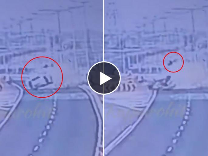 Horrible! Car overturns 15 times, people thrown into the air; Father and two children killed, incident captured on CCTV | भयंकर! १५ वेळा उलटली कार, माणसं उडाली हवेत; वडिलांसह दोन मुलं ठार, घटना सीसीटीव्हीत कैद Horrible! Car overturns 15 times, people thrown into the air; Father and two children killed, incident captured on CCTV | भयंकर! १५ वेळा उलटली कार, माणसं उडाली हवेत; वडिलांसह दोन मुलं ठार, घटना सीसीटीव्हीत कैद