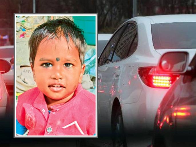 Baby sleeping in mother's lap crushed by car; Hit and run in Wadala: Woman driver arrested | आईच्या कुशीत झोपलेल्या बाळाला कारने चिरडले; वडाळ्यात हिट अँड रन : कारचालक महिलेला अटक Baby sleeping in mother's lap crushed by car; Hit and run in Wadala: Woman driver arrested | आईच्या कुशीत झोपलेल्या बाळाला कारने चिरडले; वडाळ्यात हिट अँड रन : कारचालक महिलेला अटक