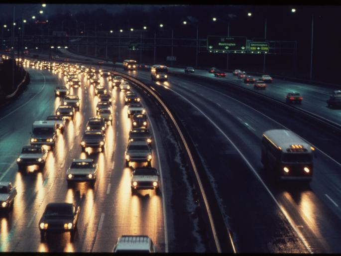 Different lanes for e-vehicles | ई-वाहनांसाठी वेगळी लेन Different lanes for e-vehicles | ई-वाहनांसाठी वेगळी लेन