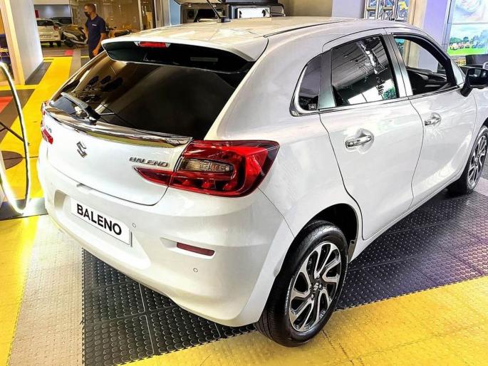 Even if prices rise, loan interest rates rise, sales of vehicles do not stop; August all time high car, bike sale report 2023 | किंमती वाढल्या, व्याजदर वाढले तरी वाहनांची विक्री काही थांबेना; ऑगस्ट ऑल टाईम हायवर