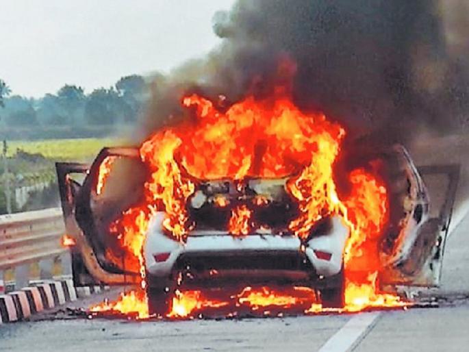 Slow down on Samriddhi Highway; 30 accidents in seven days, six wild animals also lost their lives | समृद्धी महामार्गावर वेग आवरा; सात दिवसांत ३० अपघात, सहा वन्यप्राण्यांचाही गेला जीव Slow down on Samriddhi Highway; 30 accidents in seven days, six wild animals also lost their lives | समृद्धी महामार्गावर वेग आवरा; सात दिवसांत ३० अपघात, सहा वन्यप्राण्यांचाही गेला जीव