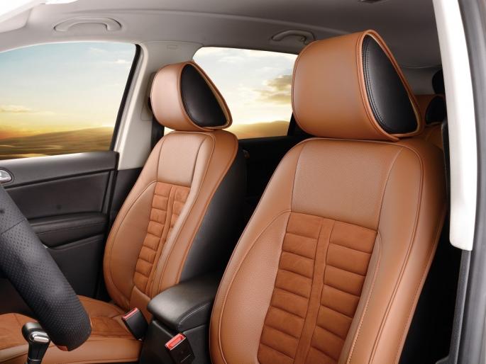 Check the diversity and utility of the seats in the car | कारमधील आसनांची वैविध्यता व उपयुक्तता पारखून घ्या Check the diversity and utility of the seats in the car | कारमधील आसनांची वैविध्यता व उपयुक्तता पारखून घ्या