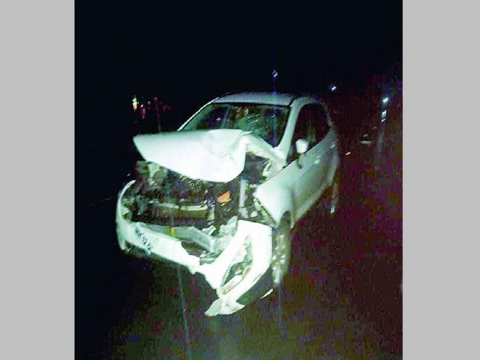 Car-bike collision in Wardha; One killed, two seriously injured | वर्ध्यात कार-दुचाकीत चोरदार धडक; अपघातात एक ठार, दोघे गंभीर जखमी Car-bike collision in Wardha; One killed, two seriously injured | वर्ध्यात कार-दुचाकीत चोरदार धडक; अपघातात एक ठार, दोघे गंभीर जखमी