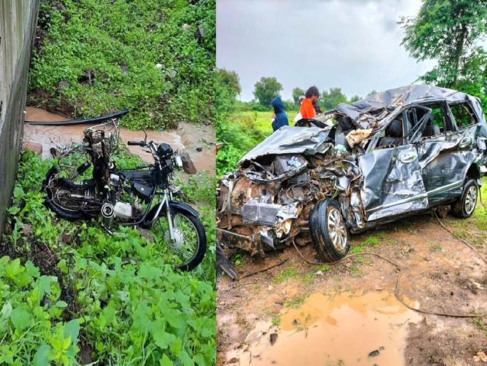 Six Killed as Car collides with two-wheeler on Paratwada Betul road | Amravati | परतवाडा-बैतूल मार्गावर कारची दुचाकीला जबर धडक; सहा ठार, एक गंभीर Six Killed as Car collides with two-wheeler on Paratwada Betul road | Amravati | परतवाडा-बैतूल मार्गावर कारची दुचाकीला जबर धडक; सहा ठार, एक गंभीर