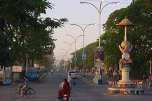 Akola will repair the major roads in the city! | अकोला शहरातील प्रमुख रस्त्यांच्या दुरुस्तीला ठेंगा! Akola will repair the major roads in the city! | अकोला शहरातील प्रमुख रस्त्यांच्या दुरुस्तीला ठेंगा!