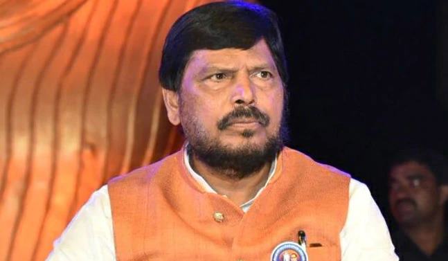 BJP government will come to the state soon - Athavale | राज्यात लवकरच भाजपचे सरकार येणार - आठवले BJP government will come to the state soon - Athavale | राज्यात लवकरच भाजपचे सरकार येणार - आठवले