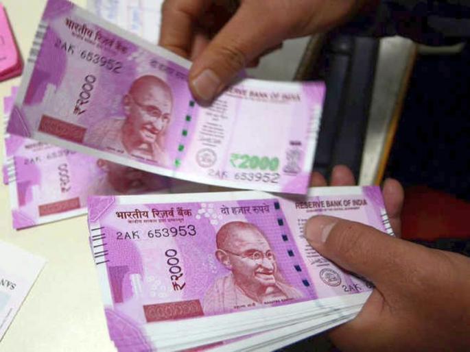 Gas agency worker absconding after recovering Rs 8 lakh loan | ८ लाखांची उधारीची रक्कम वसूल करून गॅस एजन्सीचा कामगार फरार Gas agency worker absconding after recovering Rs 8 lakh loan | ८ लाखांची उधारीची रक्कम वसूल करून गॅस एजन्सीचा कामगार फरार