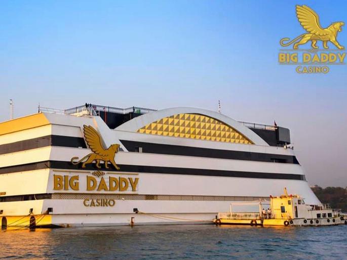 "Only tourists have access to casinos, but no one has the right to investigate" | "कॅसिनोंवर फक्त पर्यटकांनाच प्रवेश, मात्र तपासणीचा अधिकार अजून कुणाकडेच नाही" "Only tourists have access to casinos, but no one has the right to investigate" | "कॅसिनोंवर फक्त पर्यटकांनाच प्रवेश, मात्र तपासणीचा अधिकार अजून कुणाकडेच नाही"
