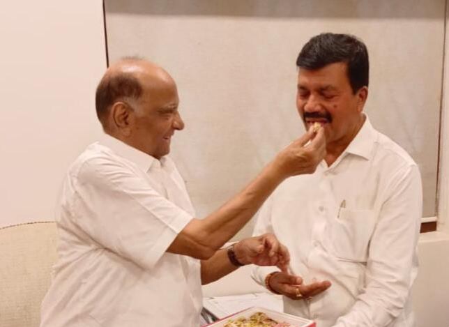 NCP attack on Chandrakant Patal; Responsibility of Navi Mumbai from Sharad Pawar group | चंद्रकांत पाटलांवर राष्ट्रवादीची धुरा; शरद पवार गटाकडून नवी मुंबईची जबाबदारी NCP attack on Chandrakant Patal; Responsibility of Navi Mumbai from Sharad Pawar group | चंद्रकांत पाटलांवर राष्ट्रवादीची धुरा; शरद पवार गटाकडून नवी मुंबईची जबाबदारी