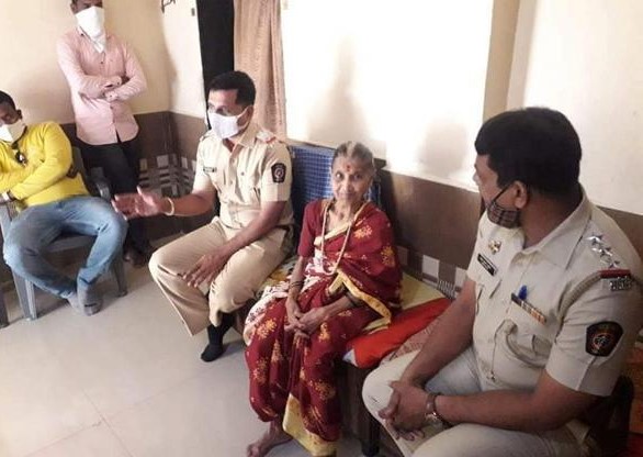 Viral 'Buwa' on social media finally got police, beating his wife in kalyan | सोशल मीडियातील व्हायरल ‘बुवा’ला अखेर बेड्या, पत्नीला मारहाण करणं भोवलं