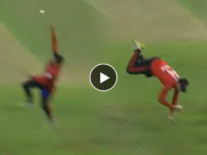 SA20 Aiden Markram takes super catch in the air diving video goes viral on social media | Video: सुपर कॅच! हवेत उडी मारत एका हाताने मार्करमने घेतला भन्नाट झेल; फलंदाजही अवाक्