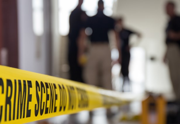 Murder of a woman in mud, her limbs tied and her mouth bandaged in pimpri | चिखलीत महिलेचा खून, हातपाय बांधून तोंडाला चिकटपट्टीही लावली Murder of a woman in mud, her limbs tied and her mouth bandaged in pimpri | चिखलीत महिलेचा खून, हातपाय बांधून तोंडाला चिकटपट्टीही लावली