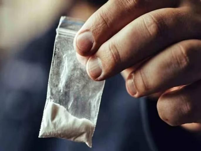 The brother of an international smuggler is in chains in the case of drugs worth 7 crore 87 lakhs | सात कोटी ८७ लाखांच्या ड्रग्जप्रकरणी आंतरराष्ट्रीय तस्कराच्या भावाला बेड्या The brother of an international smuggler is in chains in the case of drugs worth 7 crore 87 lakhs | सात कोटी ८७ लाखांच्या ड्रग्जप्रकरणी आंतरराष्ट्रीय तस्कराच्या भावाला बेड्या