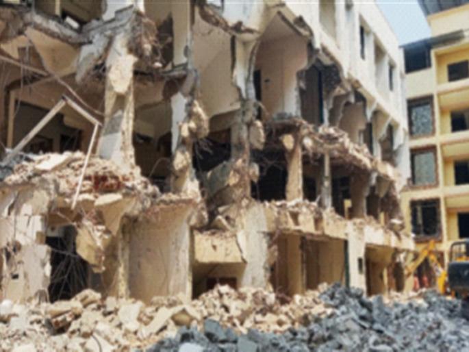 The Corona crisis left 170 families homeless | कोरोना संकटकाळात 170 कुटुंबे झाली बेघर The Corona crisis left 170 families homeless | कोरोना संकटकाळात 170 कुटुंबे झाली बेघर