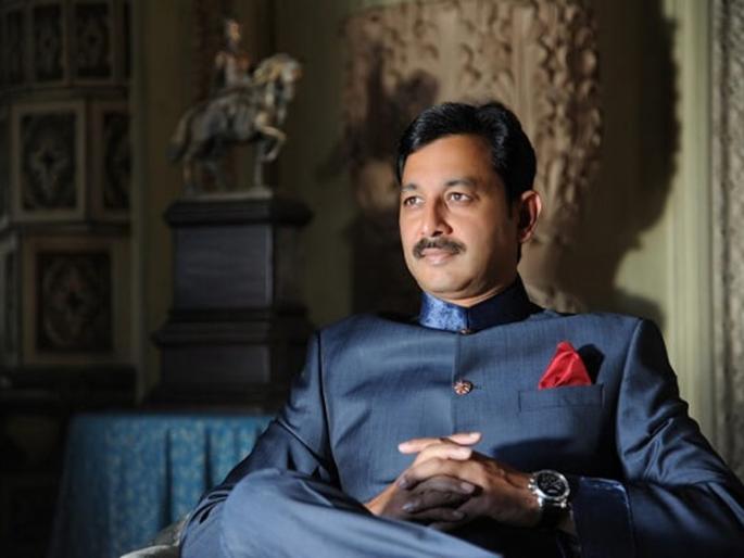 Departure of Shri Sant Tukaram Maharaj's Palkhi today | श्री संत तुकाराम महाराजांच्या पालखीचे आज प्रस्थान, संभाजीराजे यांच्या हस्ते सोहळा Departure of Shri Sant Tukaram Maharaj's Palkhi today | श्री संत तुकाराम महाराजांच्या पालखीचे आज प्रस्थान, संभाजीराजे यांच्या हस्ते सोहळा