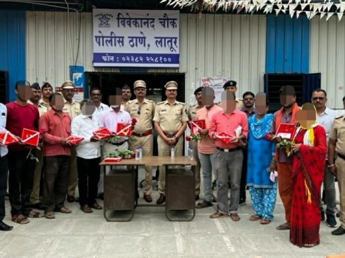 45 lakhs worth of goods that went to Chari was returned to the plaintiff! | चाेरीला गेलेला ४५ लाखांचा मुद्देमाल पोलिसांनी फिर्यादीला केला परत ! 45 lakhs worth of goods that went to Chari was returned to the plaintiff! | चाेरीला गेलेला ४५ लाखांचा मुद्देमाल पोलिसांनी फिर्यादीला केला परत !