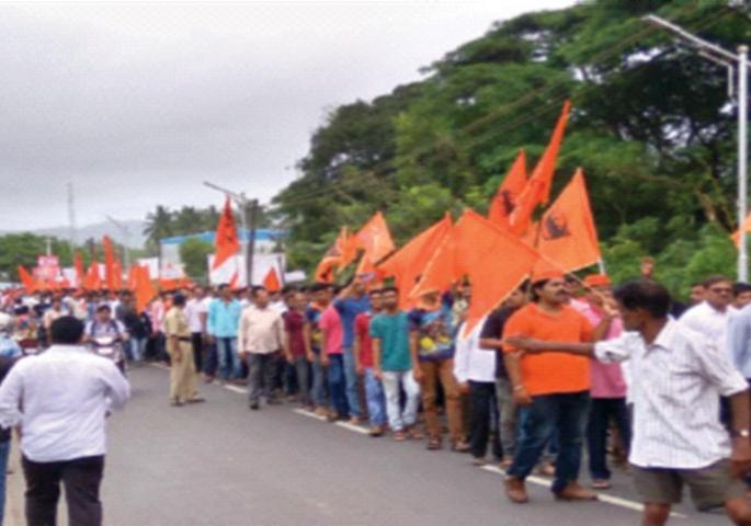 The kingdom is run in the name of the Maharaja; But Marathas are deprived! | महाराजांच्या नावावर राज्य चालते; मात्र मराठे वंचित! The kingdom is run in the name of the Maharaja; But Marathas are deprived! | महाराजांच्या नावावर राज्य चालते; मात्र मराठे वंचित!