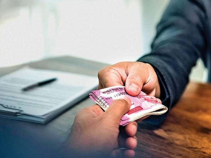 23 people are still in government service despite being convicted for bribery | लाचखोरीत शिक्षा होऊनही 23 जण अद्याप सरकारी सेवेत